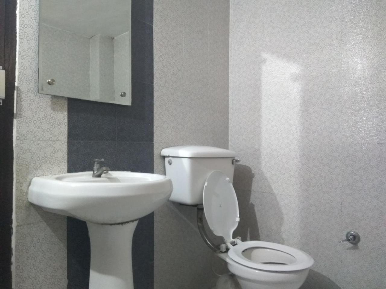 Hotel Palace Amritsar Bagian luar foto