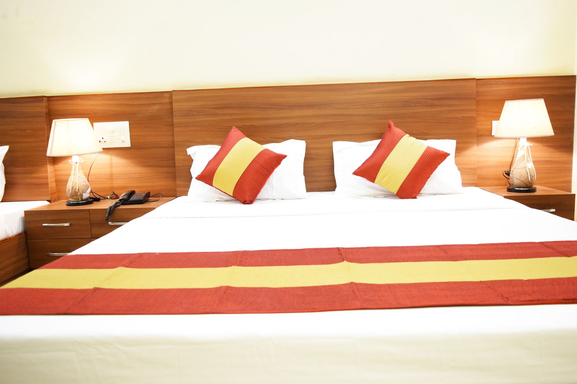 Hotel Palace Amritsar Bagian luar foto